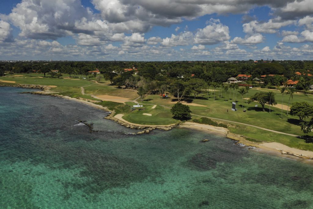 Teeth of the Dog, la joya multipremiada del Caribe