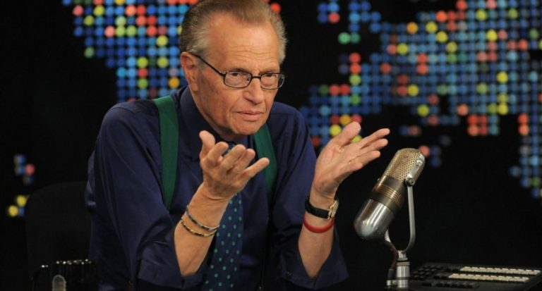 A los 87 años y complicado por el Coronavirus murió Larry King
