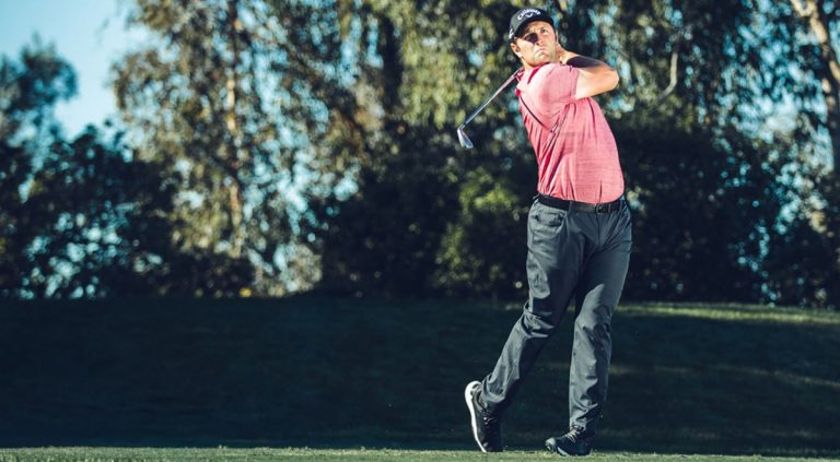 Jon Rahm cambia de palos, pelotas y vestimenta para el nuevo año