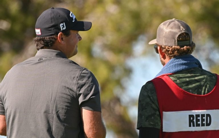 Nueva polémica de Patrick Reed: lo acusan de posible trampa en el Farmers Insurance Open