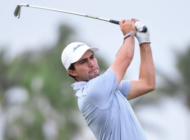 Espectacular triunfo de Álvaro Ortiz en el Abierto Mexicano de Golf