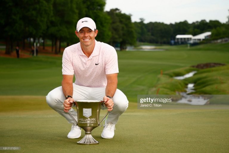 Rory McIlroy se lleva la copa del Wells Fargo Championship
