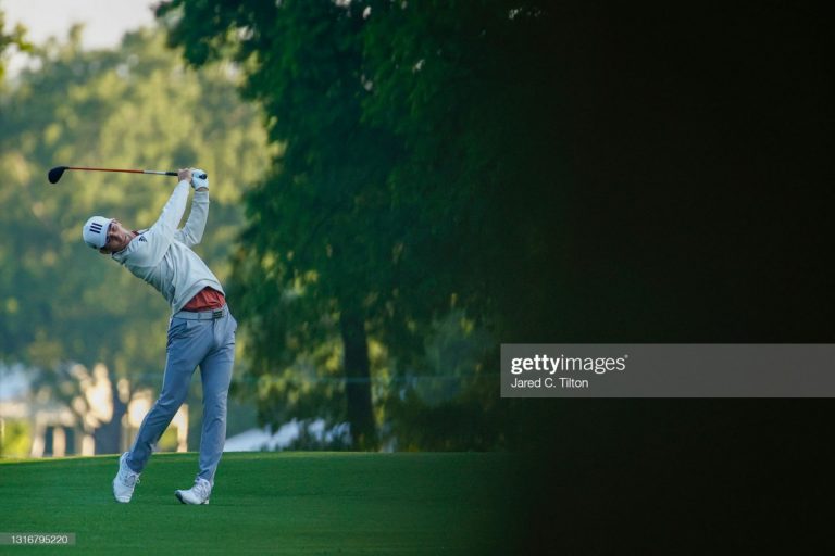 Joaco logra salir adelante y hasta el momento pasaría al fin de semana en Quail Hollow