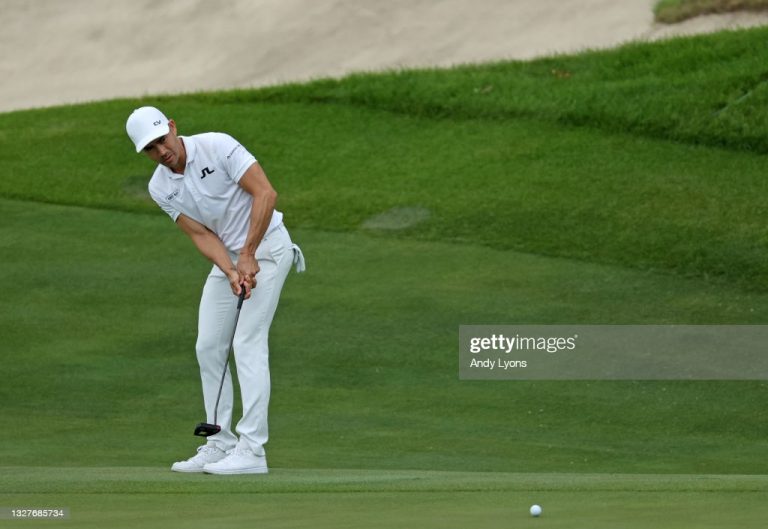 Camilo Villegas lleva la delantera en el John Deere Classic
