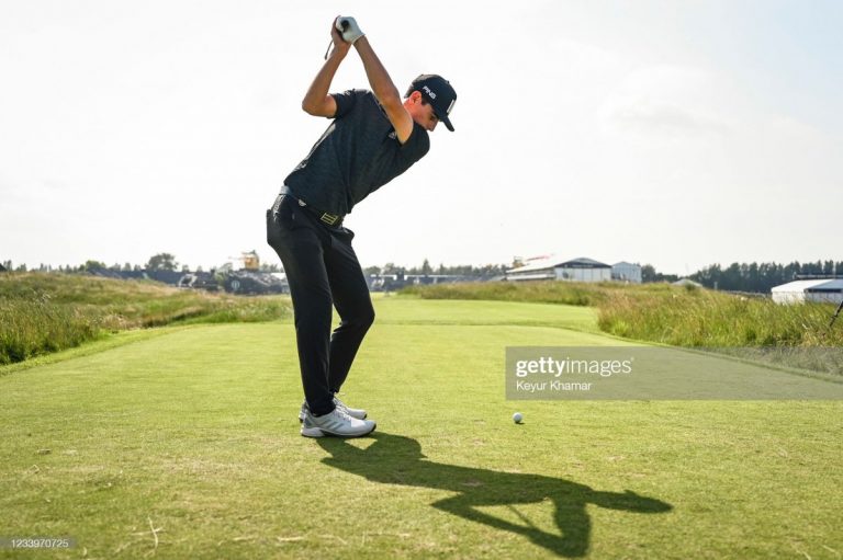 Niemann termina una semana de aprendizaje en The Open