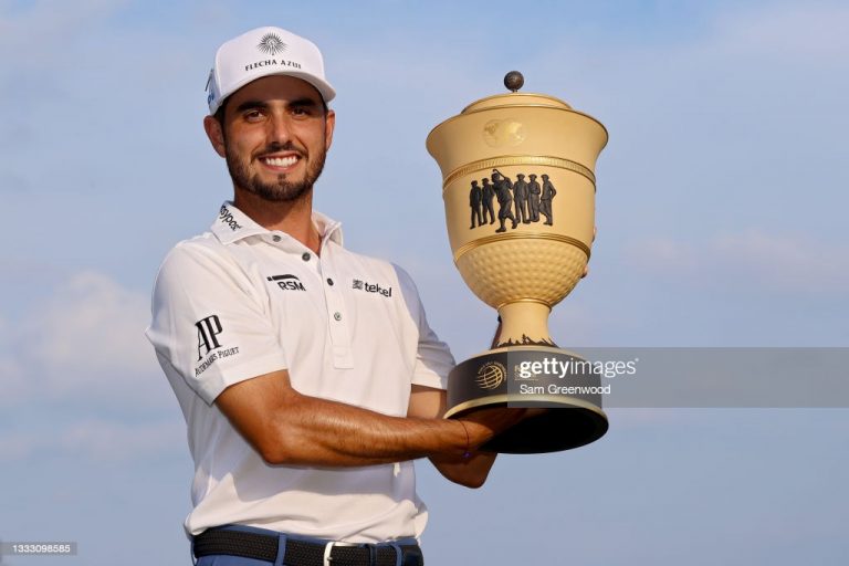 Abraham Ancer deja en alto el nombre de México