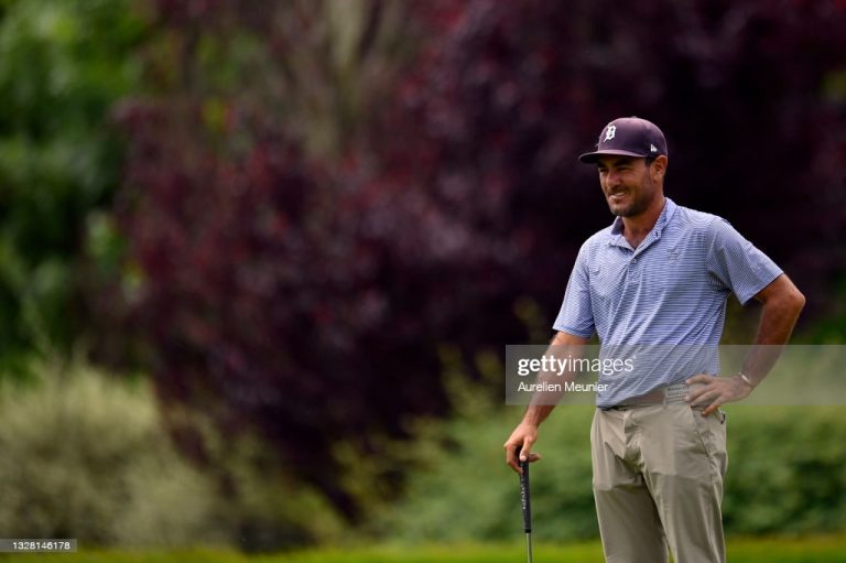 Hugo León se mantiene en St. Andrews
