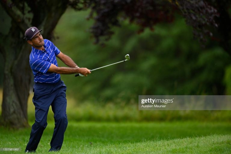 León cierra con una última ronda bogey free en Escocia