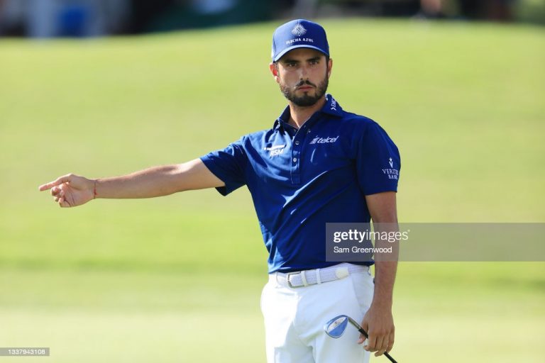 Ancer logra un buen comienzo en el Tour Championship
