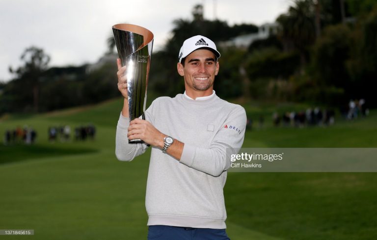 ¡CAMPEÓN HISTÓRICO!
