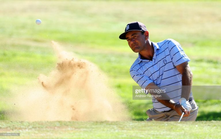 Hugo León merodea en el Top-10 del D+D Real Czech Masters del DP World Tour