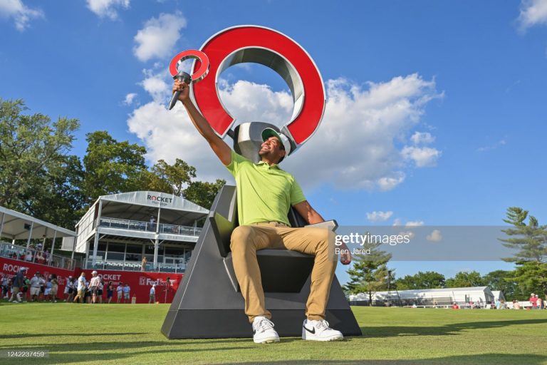 Tony Finau y el hábito de ganar: repitió en el Rocket Mortgage Classic