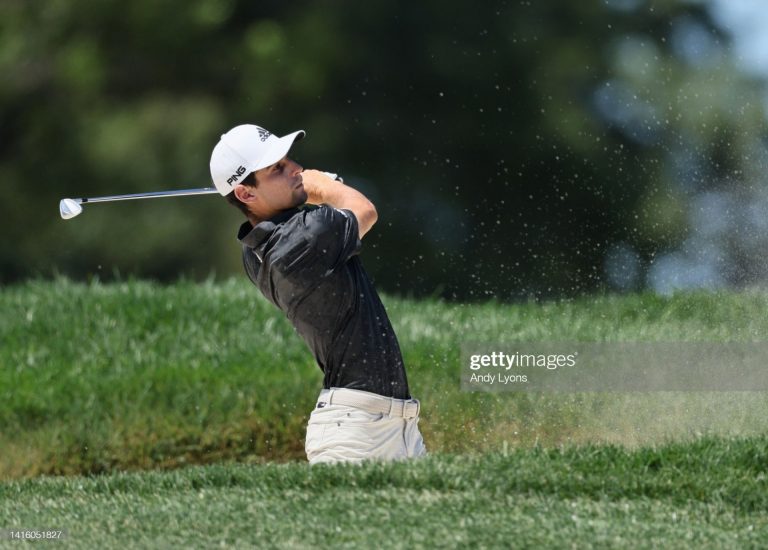 ¡Metido en la pelea! Joaquín Niemann, con serias opciones en el BMW Championship