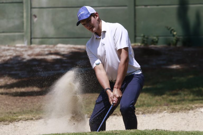 Santiago Schele reta a los profesionales en el Abierto del Sport Francés