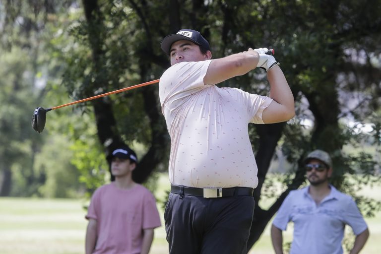 Silva y Bustos, aferrados al Top 20 en Quito