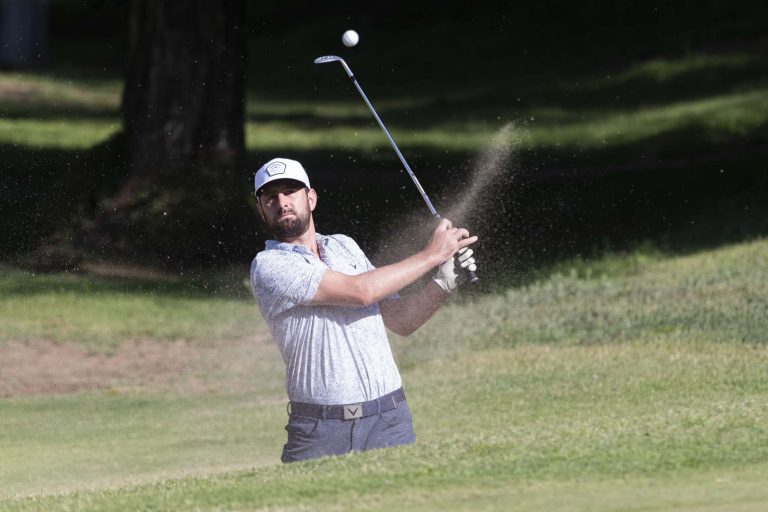 Cristóbal Del Solar sigue en carrera en el Visit Knoxville Open