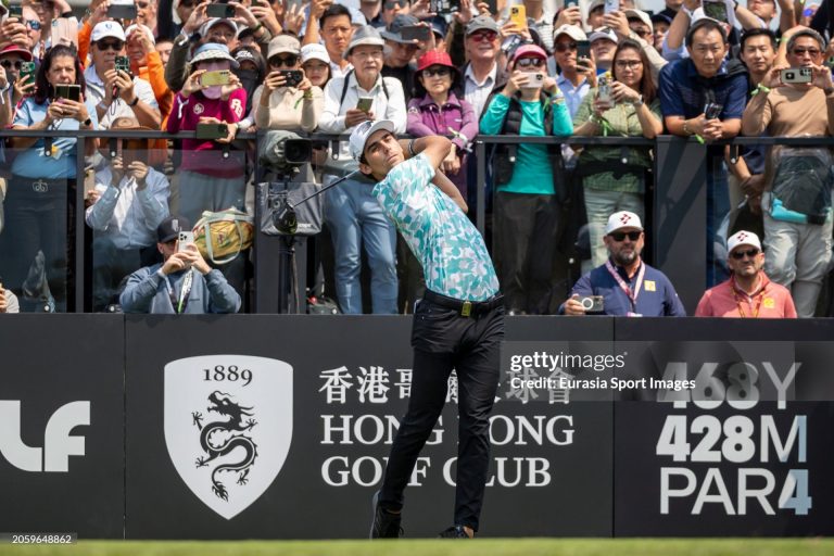 Puestos intermedios para los chilenos en el inicio de LIV Golf Hong Kong