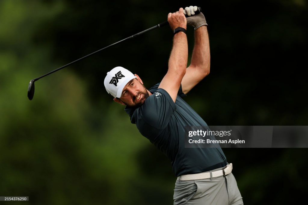 Del Solar se ubica en un momentáneo segundo lugar en el Visit Knoxville Open