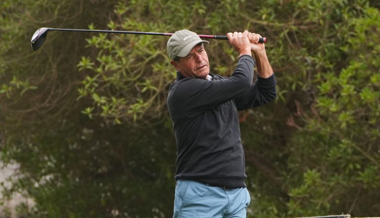 Cristián Caballero y Juan León B dominan en  Cachagua