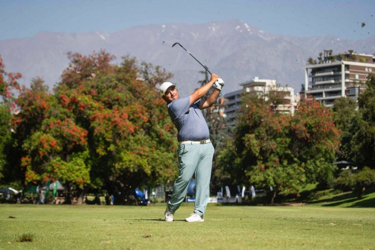 Gustavo Silva clasifica al Diners Club Peru Open