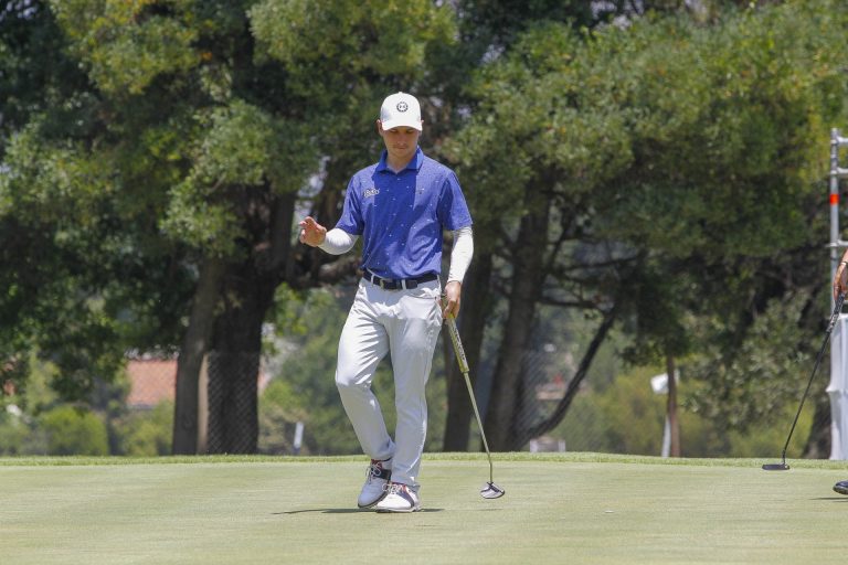 Errázuriz y un complejo debut en el Quito Open