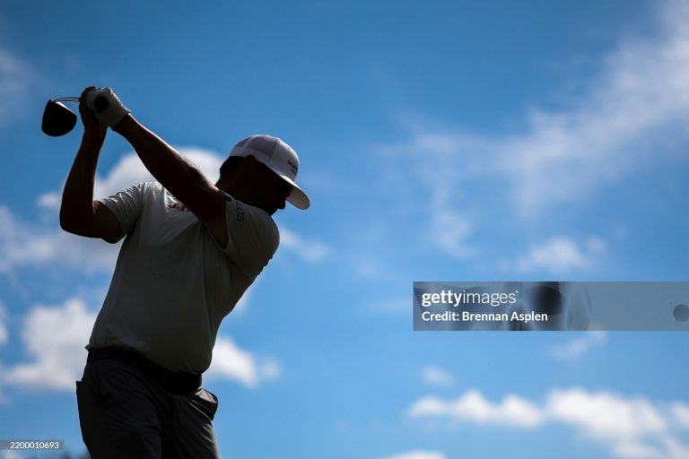 Felipe Aguilar brilló con consistencia y terminó T16 en Nueva York