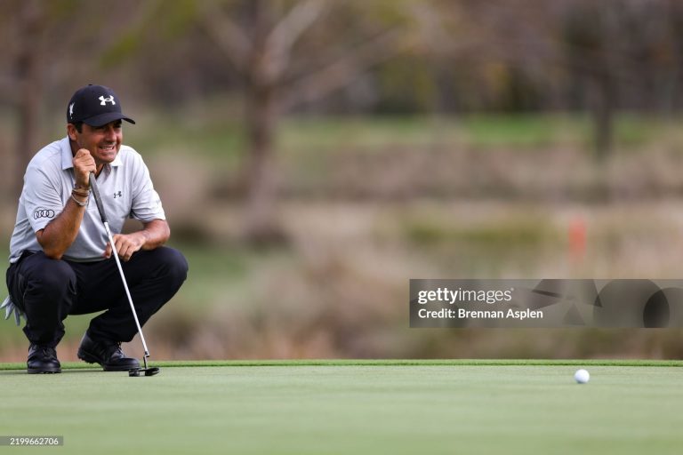 Felipe Aguilar culmina con actuación ascendente en primer playoff del PGA Tour Champions