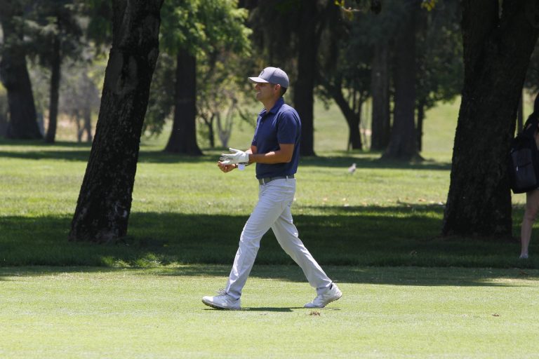 Gana continúa su sólida actuación y escala al puesto T23 en el Vodacom Origins of Golf Final
